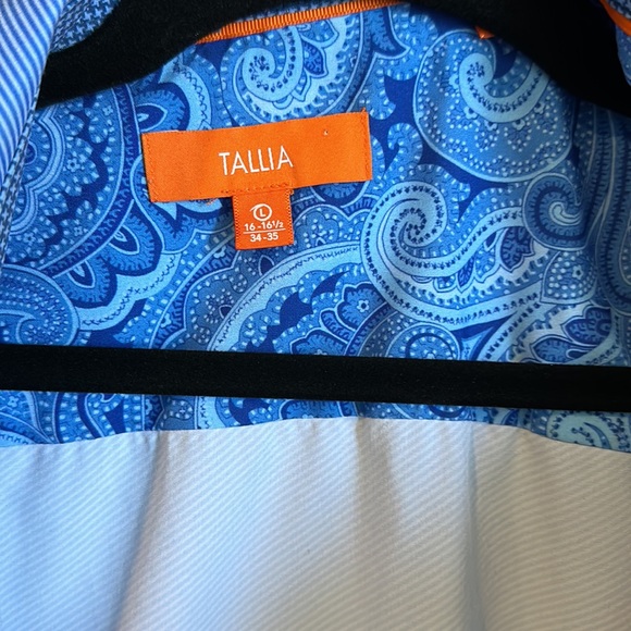 Blue button down. - Picture 3 of 4